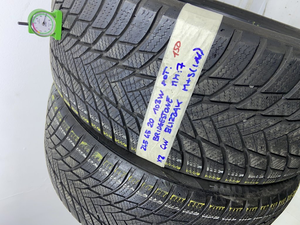 BRIDGESTONE BLIZZAK 245/45 R20 108W QUATTRO STAGIONI