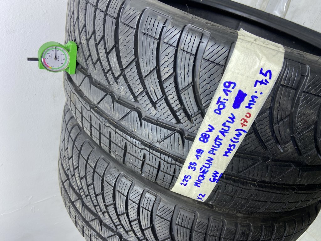 MICHELIN PILOT ALPIN 225/35 R19 88W QUATTRO STAGIONI
