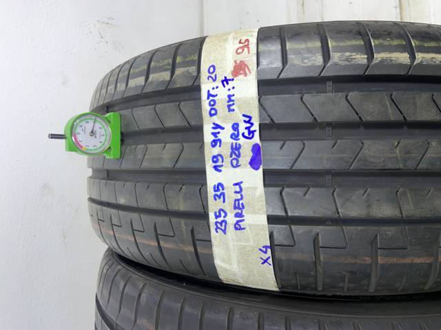 PIRELLI PZERO 235/35 R19 91Y ESTIVA