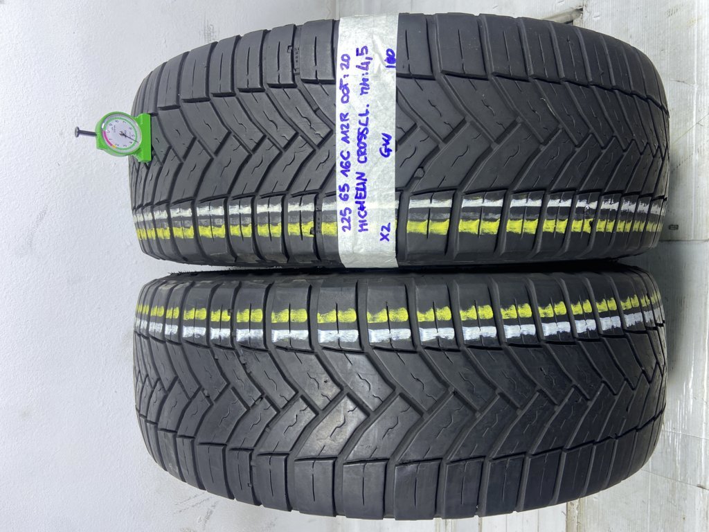 MICHELIN cross 225/65 R16 112R INVERNALE