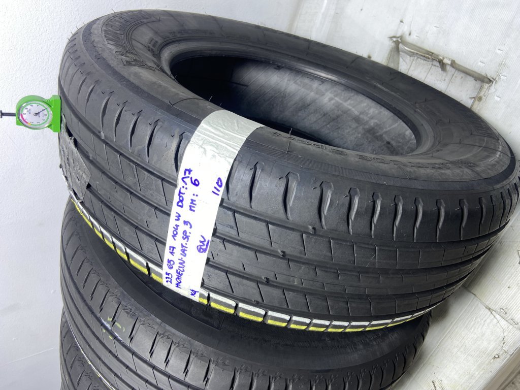 MICHELIN LAT.SPORT 3 235/65 R17 104W ESTIVA