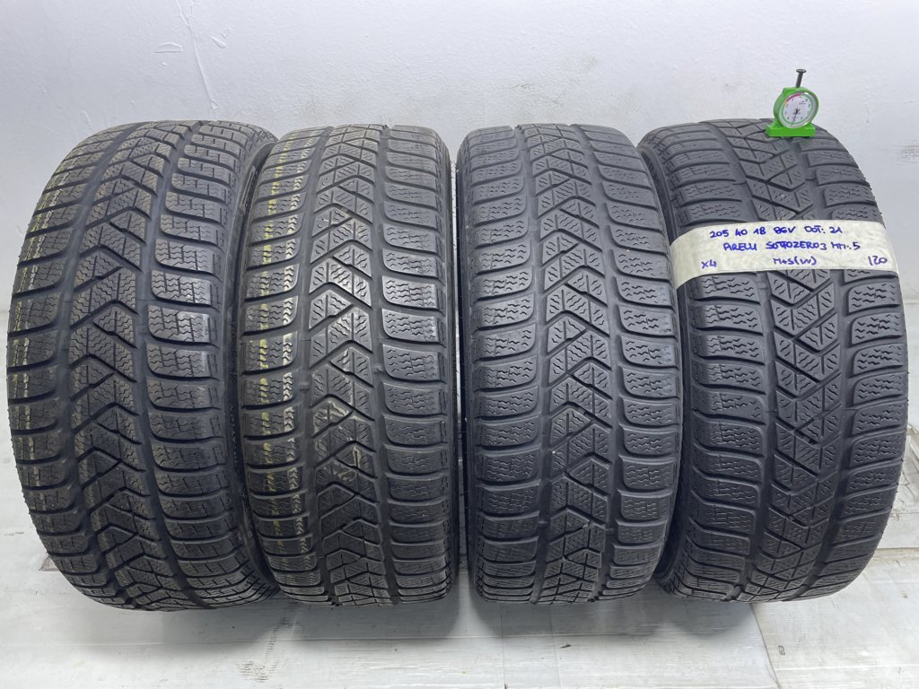 PIRELLI SOTTOZERO 3 205/40 R18 86V INVERNALE