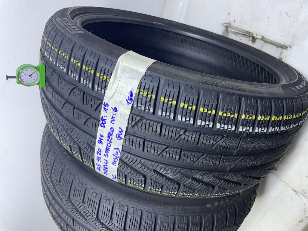 PIRELLI SOTTOZERO 245/35 R20 91V INVERNALE