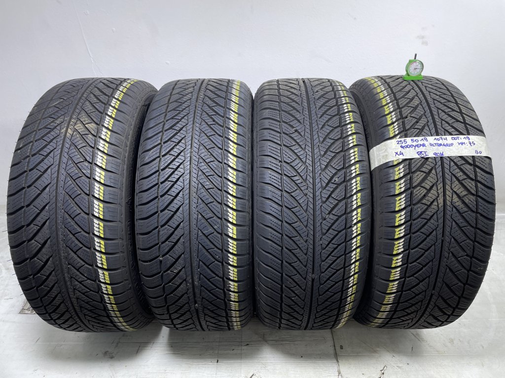 GOODYEAR ULTRA GRIP 255/50 R19 107H INVERNALE