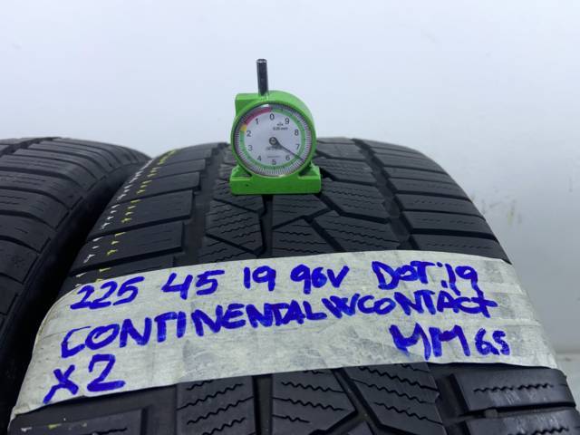 CONTINENTAL w. Contact 225/45 R19 96V INVERNALE