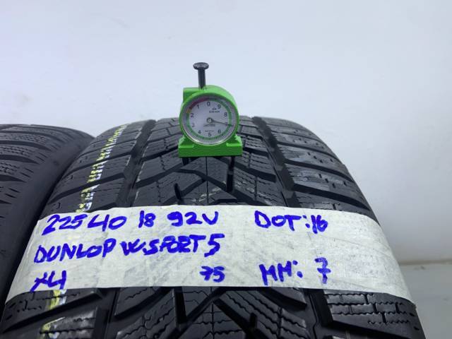 DUNLOP W. Sports 225/40 R18 92V INVERNALE