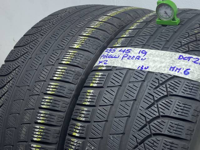 PIRELLI SOTTOZERO 255/45 R19 104Y INVERNALE