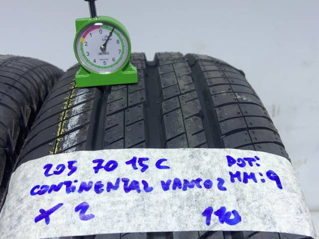 CONTINENTAL Vanto 2 205/70 R15 104R ESTIVA