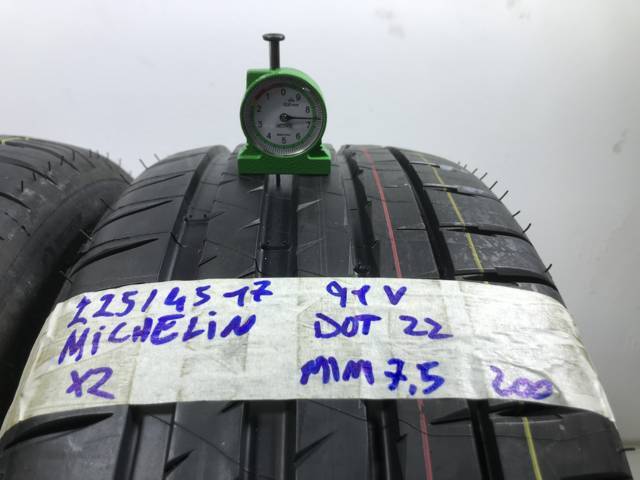 MICHELIN pmcy 225/45 R17 91V ESTIVA