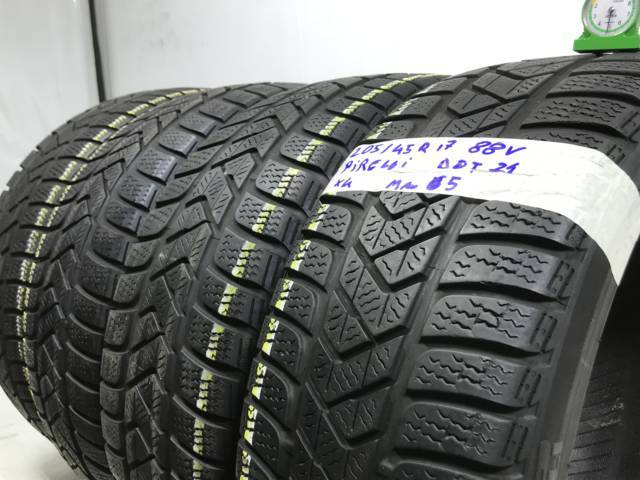 PIRELLI Wnt 205/45 R17 88V INVERNALE
