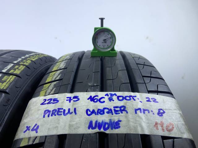 PIRELLI Carrier 225/75 R16 121R ESTIVA