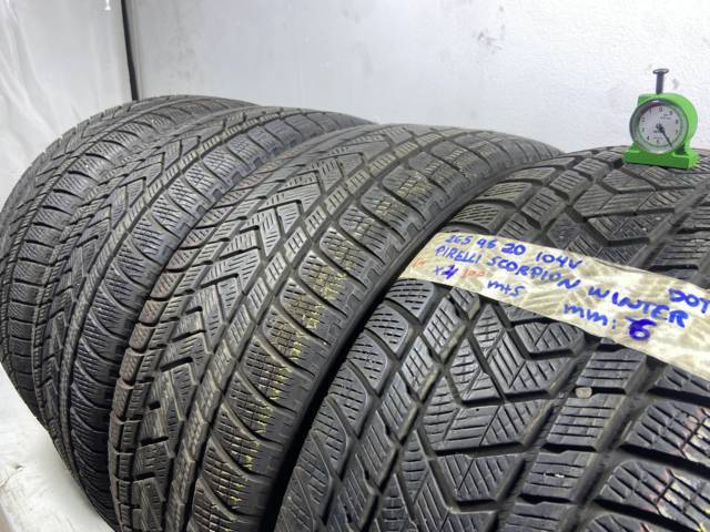 PIRELLI Sc.w 265/45 R20 104V INVERNALE