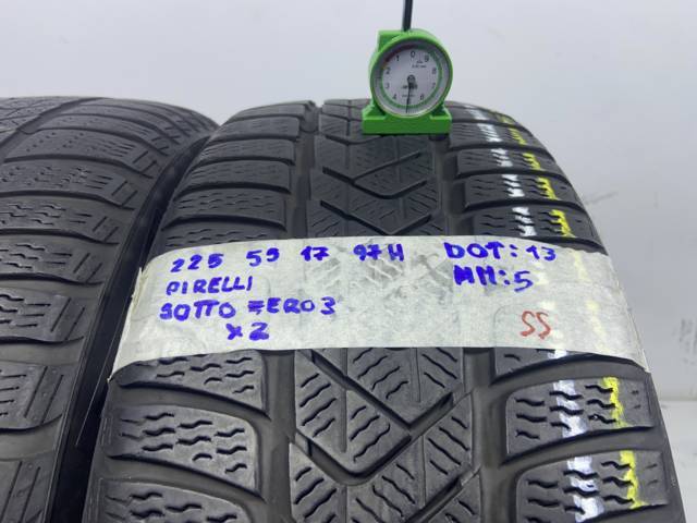 PIRELLI Sottozero 3 225/55 R17 97H INVERNALE