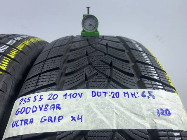 GOODYEAR Ultra Grip  255/55 R20 110V QUATTRO STAGIONI