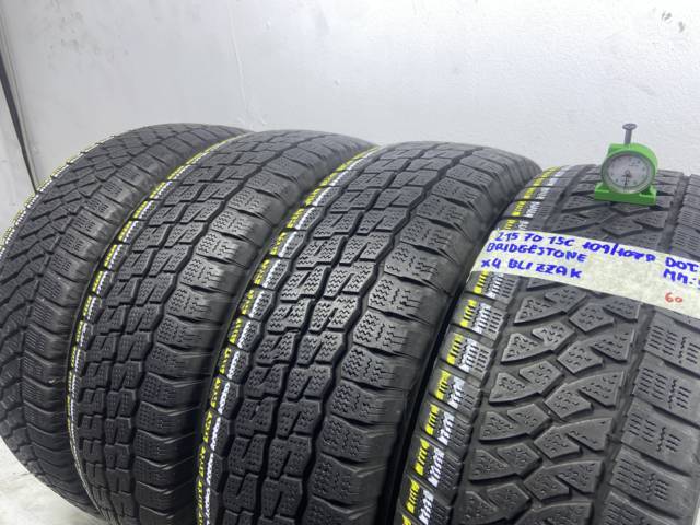 BRIDGESTONE Blizzak 215/70 R15 109R INVERNALE