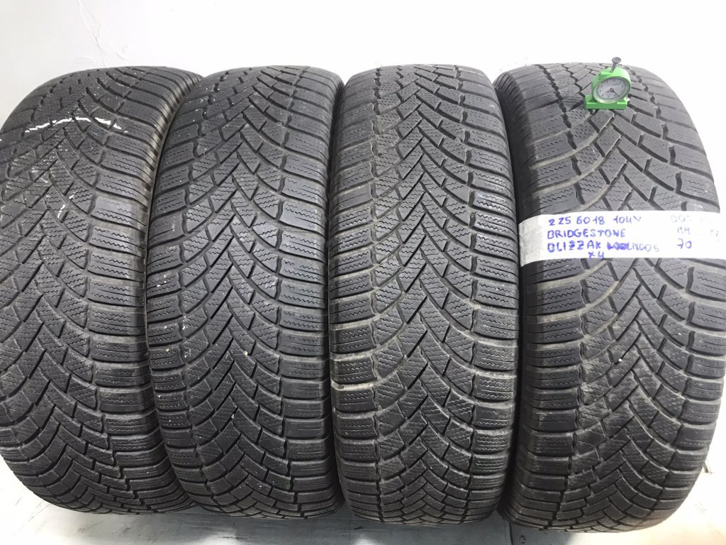 BRIDGESTONE Blizzak M005 225/50 R18 104V INVERNALE