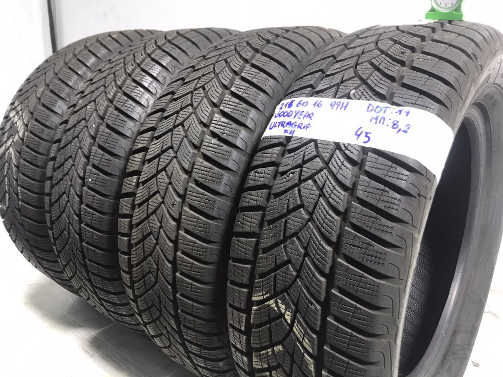 GOODYEAR Ultra Grip  215/60 R16 99H INVERNALE