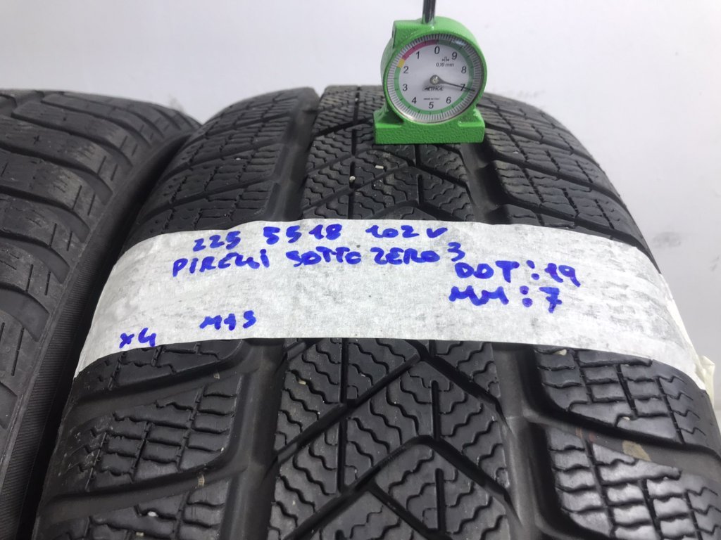 PIRELLI Sottozero 3 225/55 R18 102V INVERNALE