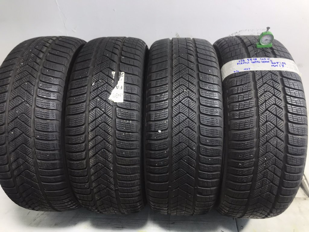 PIRELLI Sottozero 3 225/55 R18 102V INVERNALE