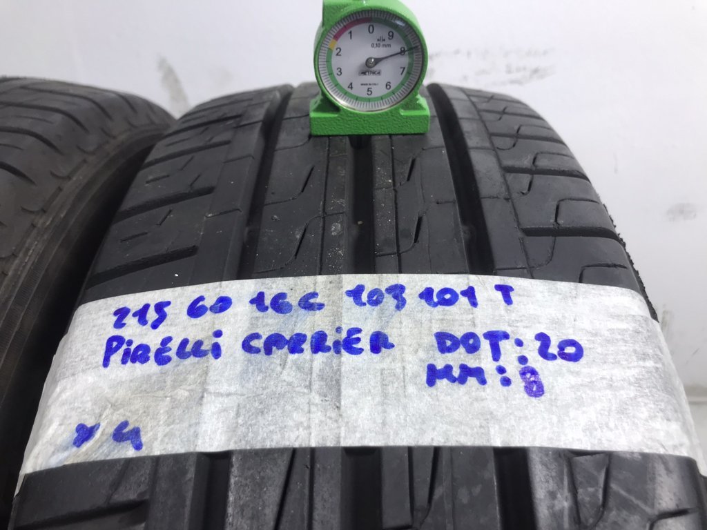PIRELLI Carrier 215/60 R16 103T ESTIVA