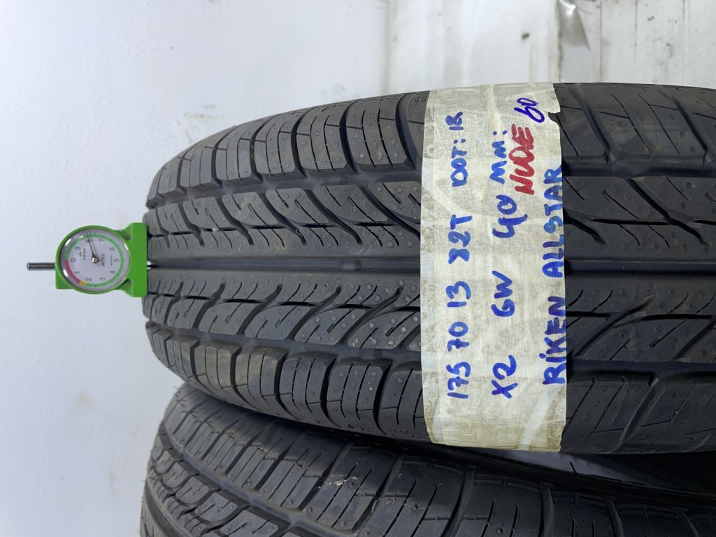  VARIE MARCHE 175/70 R13 82T ESTIVA