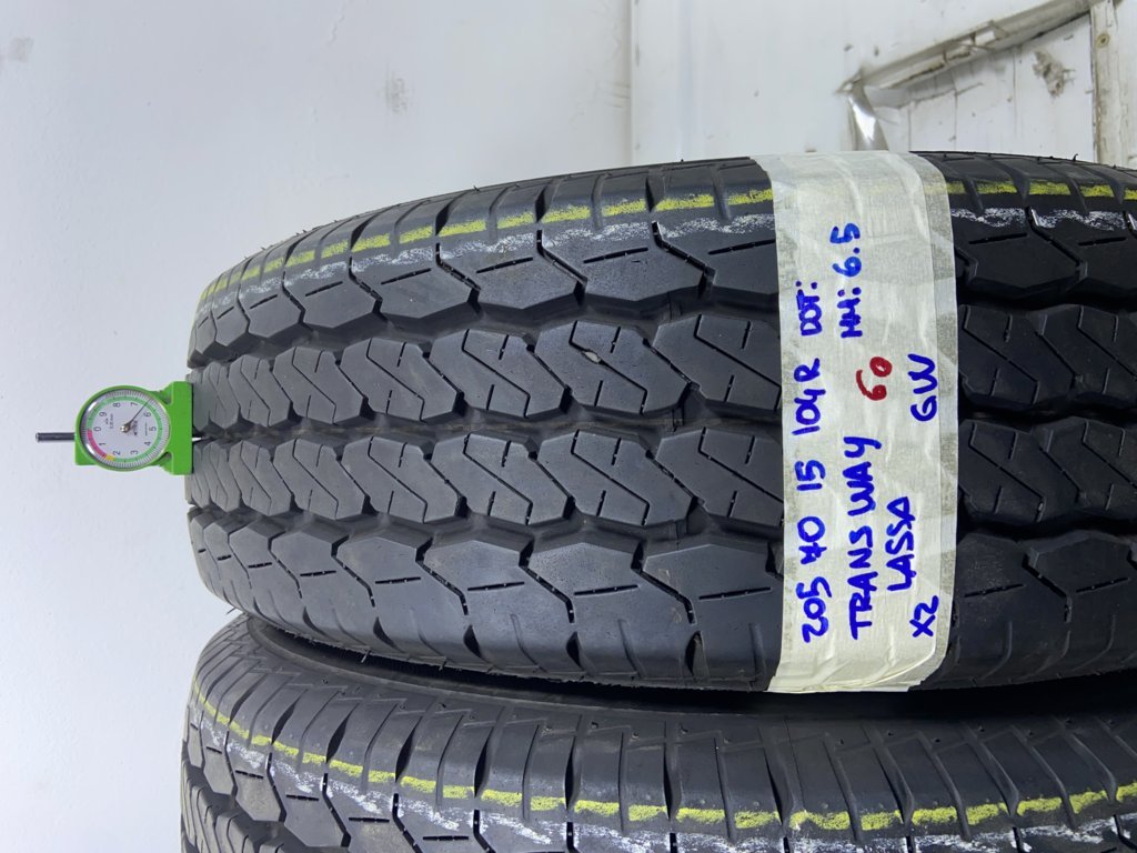  furgone varie marche 205/70 R15 96H ESTIVA