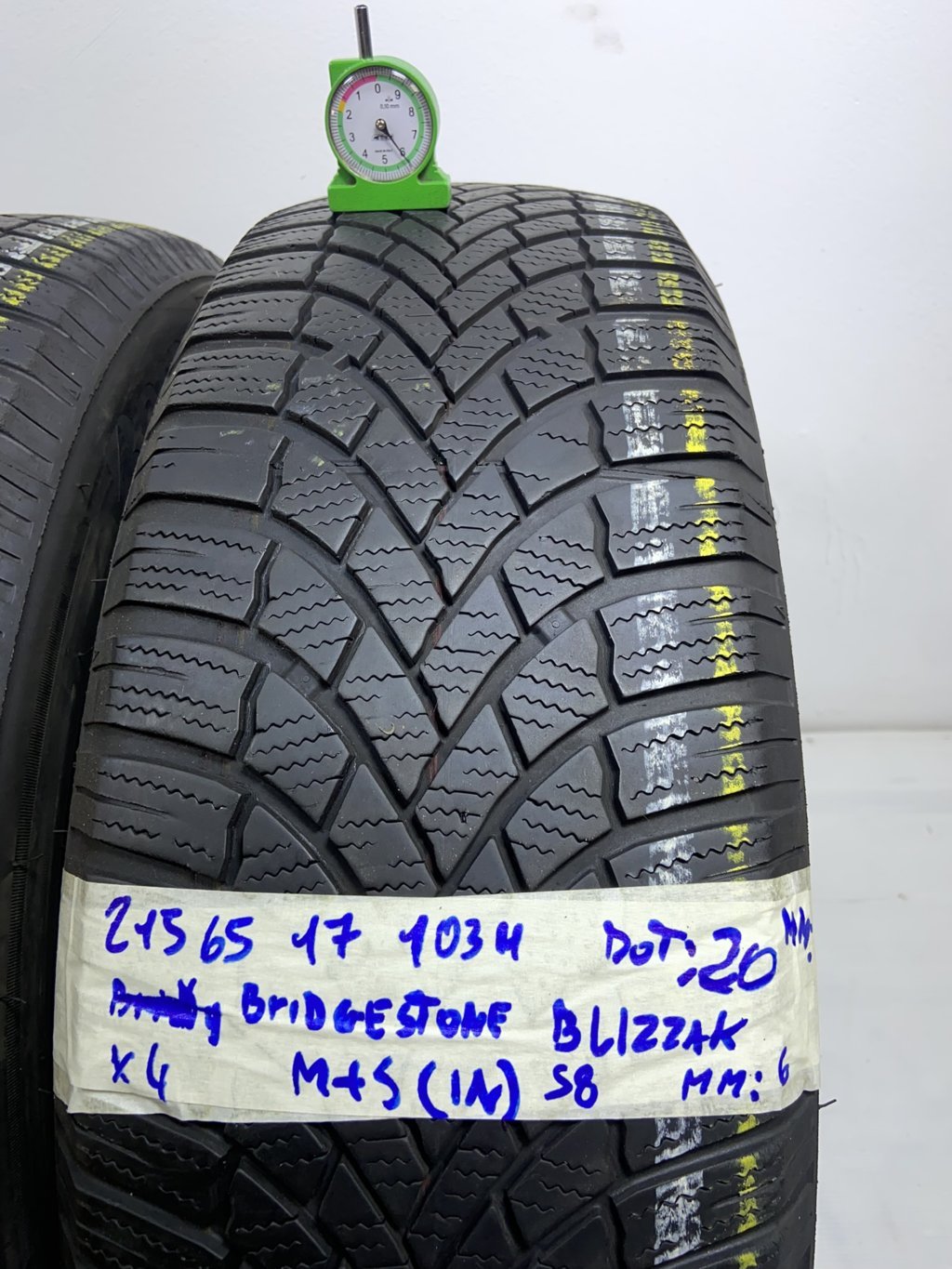 PIRELLI Scorpion 215/65 R17 99H INVERNALE