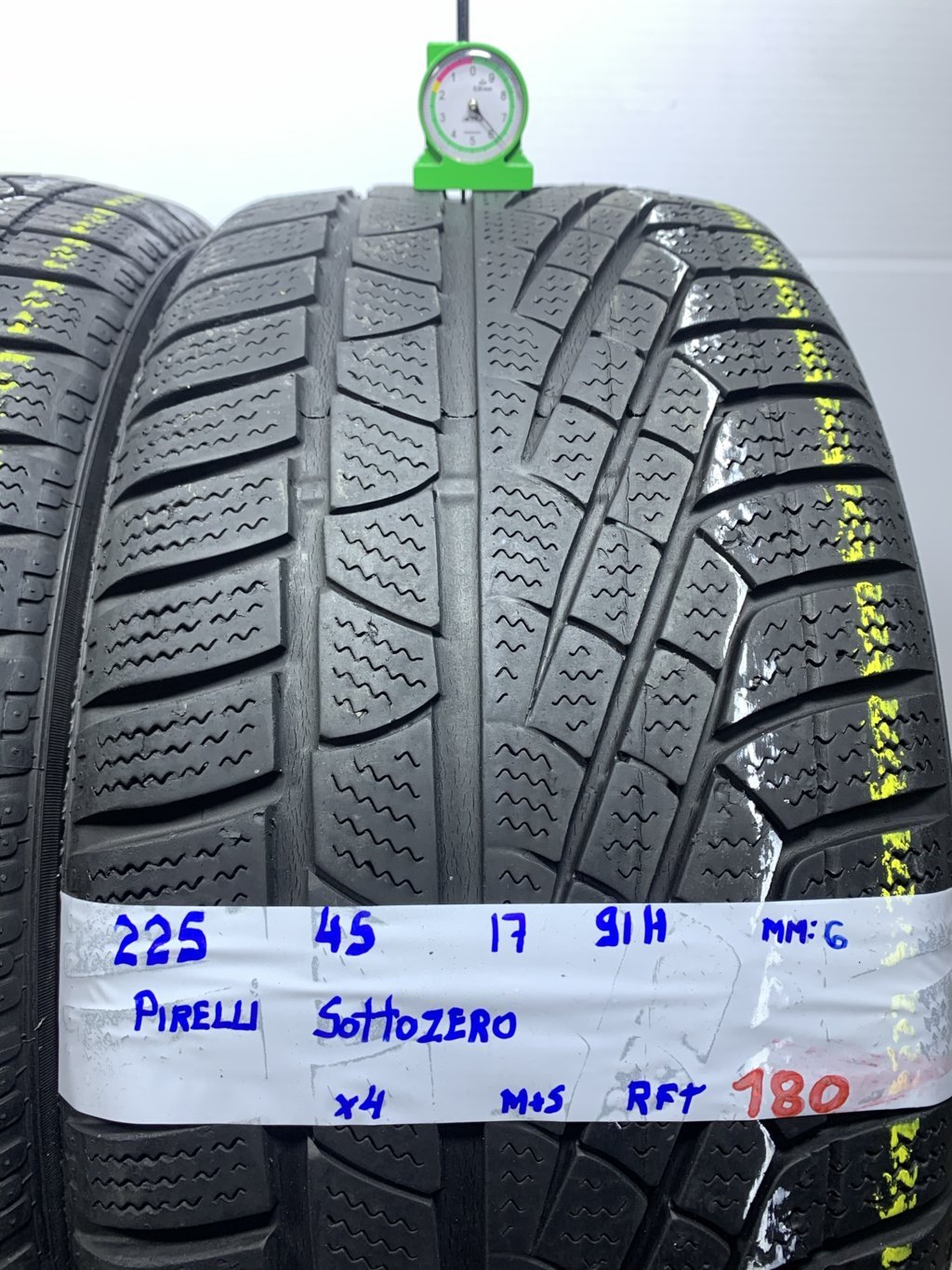 GT-RADIAL Champiro Winter Continental Contact 225/45 R17 94V INVERNALE