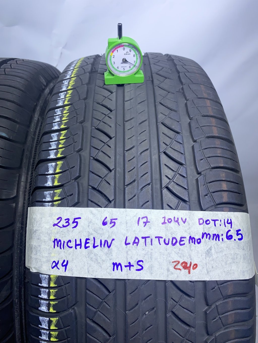 MICHELIN Latitude 235/65 R17 108V ESTIVA