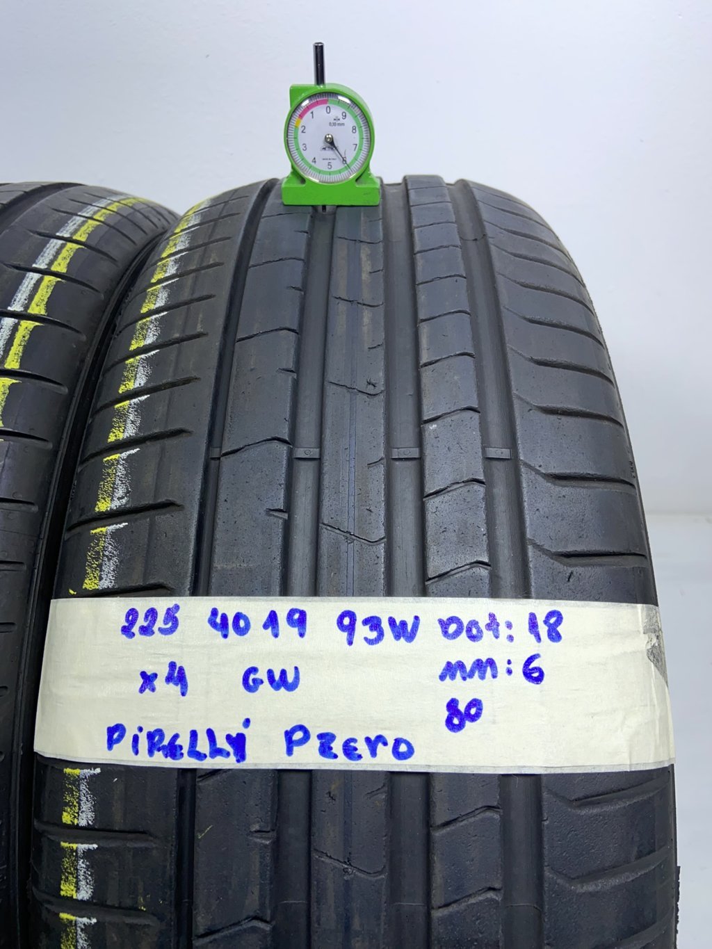  VARIE MARCHE 225/40 R19 93Y ESTIVA