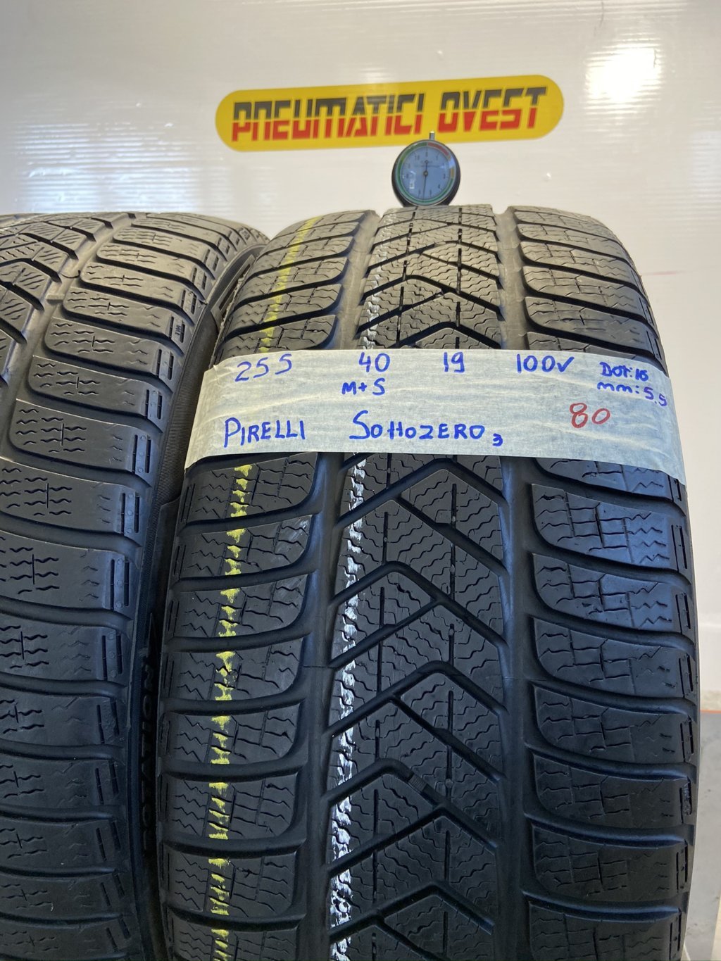  VARIE MARCHE 255/40 R19 100W ESTIVA