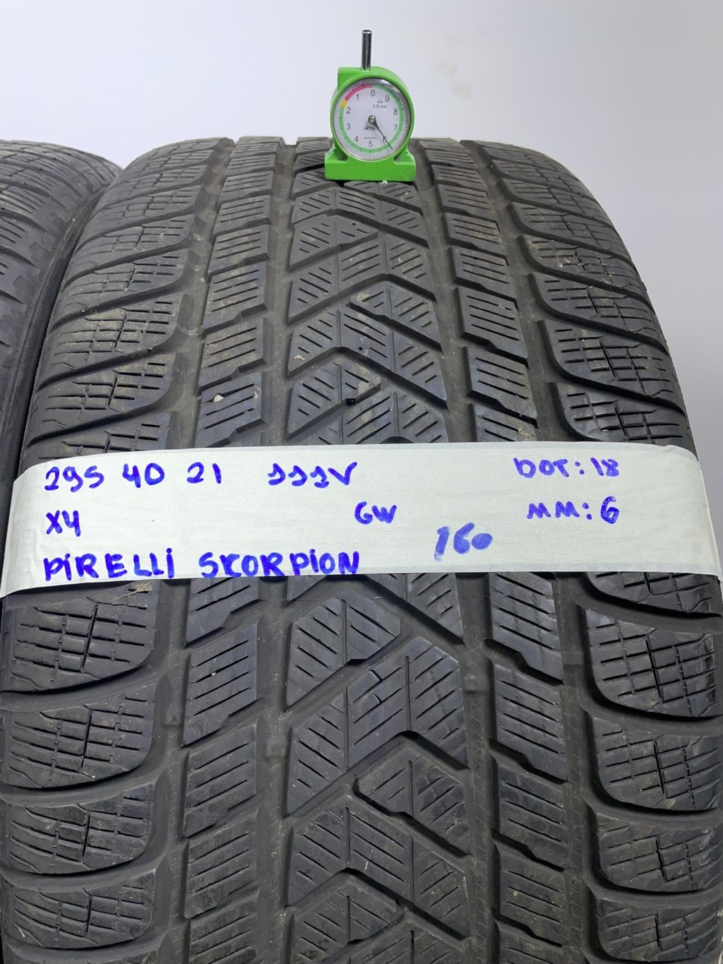  VARIE MARCHE 295/40 R21 111V INVERNALE