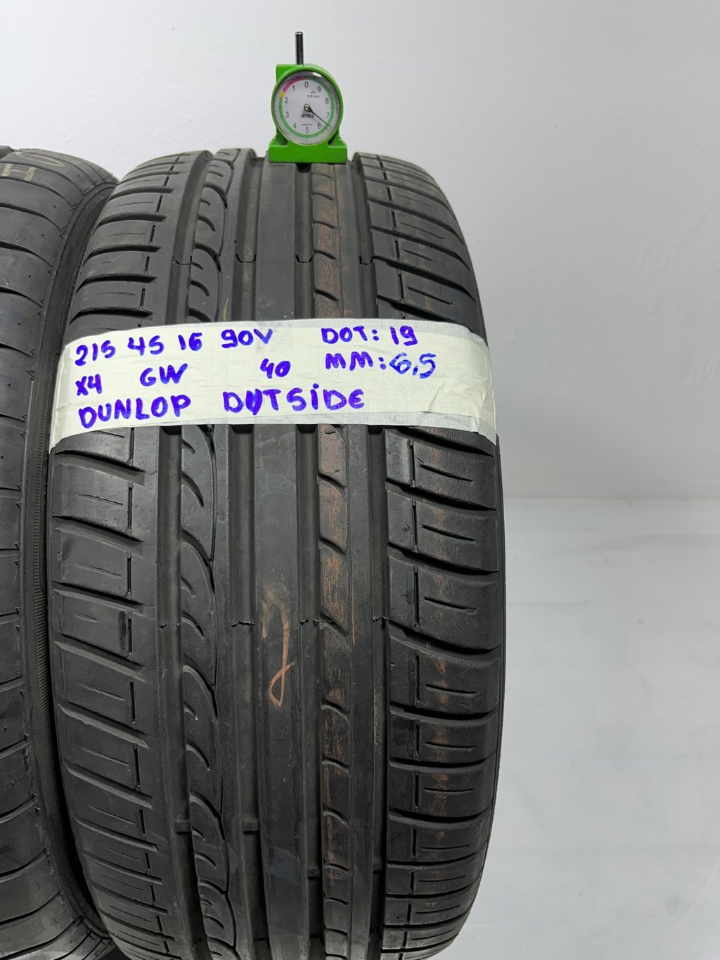 DUNLOP dustside 215/45 R16 96V ESTIVA