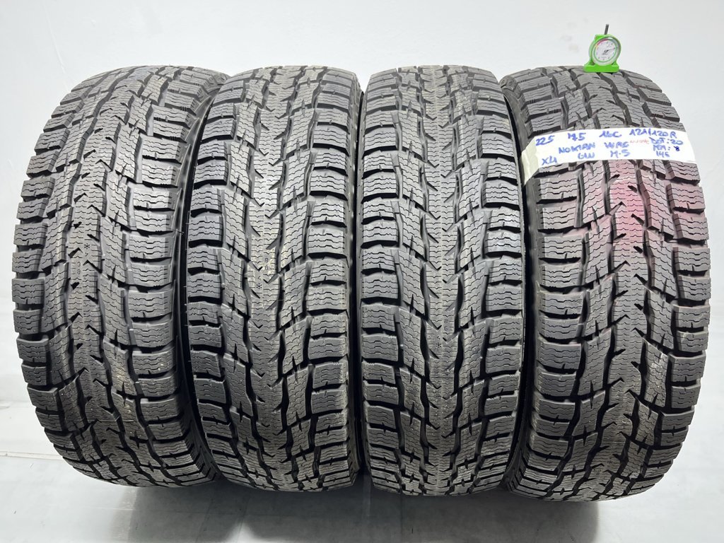 NOKIAN wrg 225/75 R16 121R QUATTRO STAGIONI