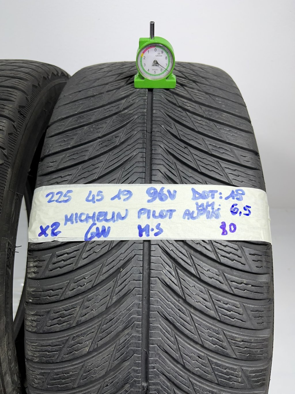 MICHELIN PILOT ALPIN 225/45 R19 96V QUATTRO STAGIONI